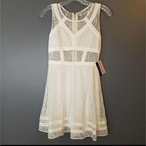 Rehab off white mini dress with lace